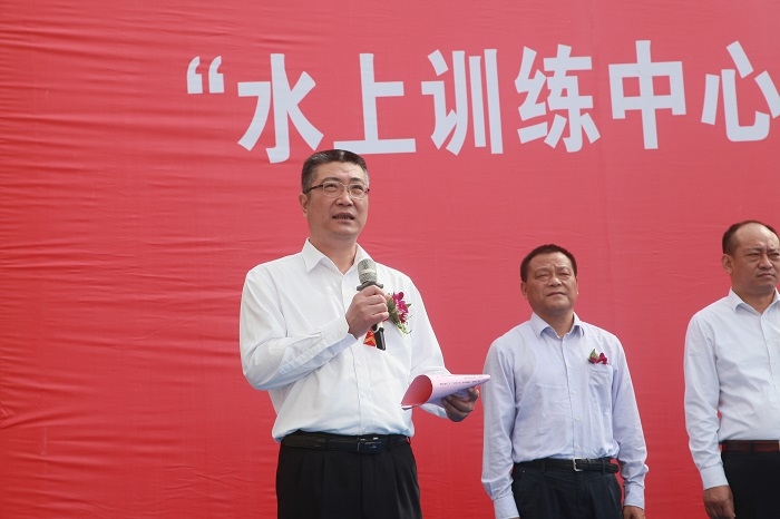 副校長楊萬楓主持儀式